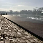 Riverside Retreat With Comfort Geesthacht