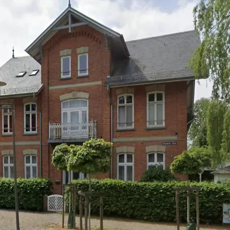 Charming In A Historic House Apartment Geesthacht