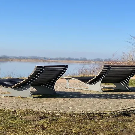 Apartament Riverside Retreat With Comfort Geesthacht