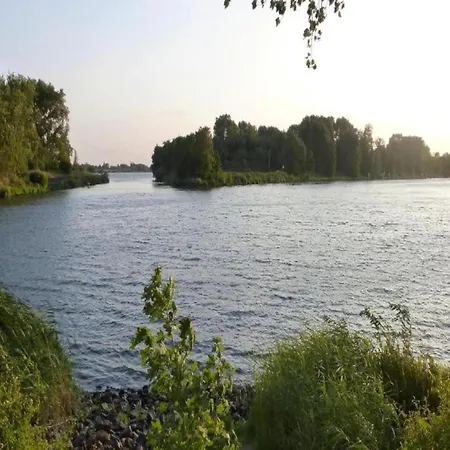Apartament Riverside Retreat With Comfort Geesthacht